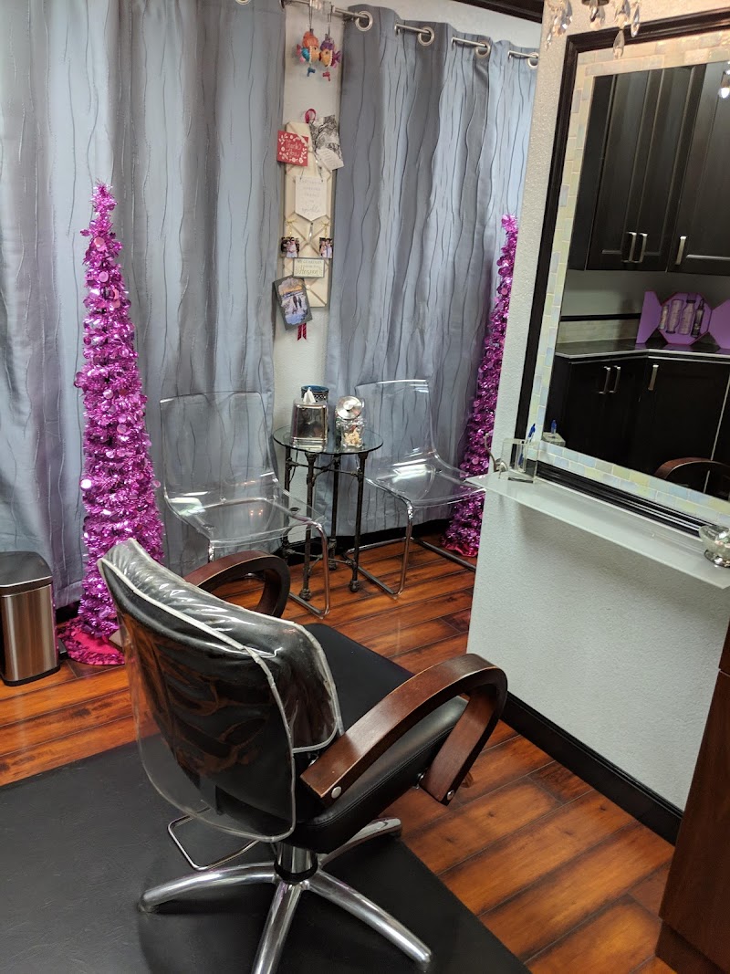 Twistted Sisters Hair Studio photo 2