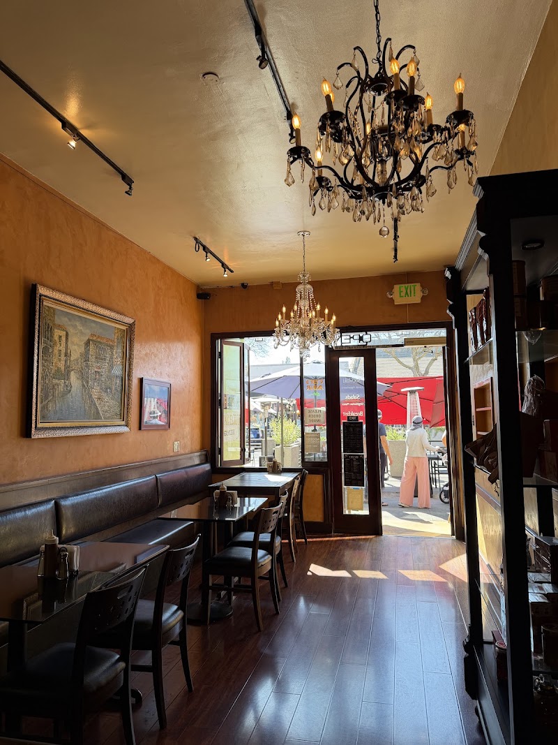Cafe Nur photo 3