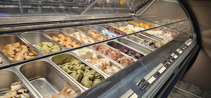 Figaro Dessert Cafe photo 5