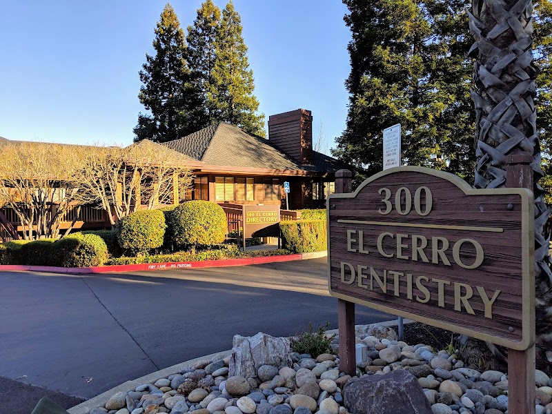 El Cerro Dental - Naina Jain, DMD and Gary C Cappelletti, DDS photo 5