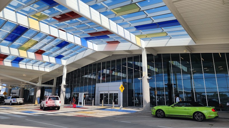 Lafayette Regional Airport photo 5