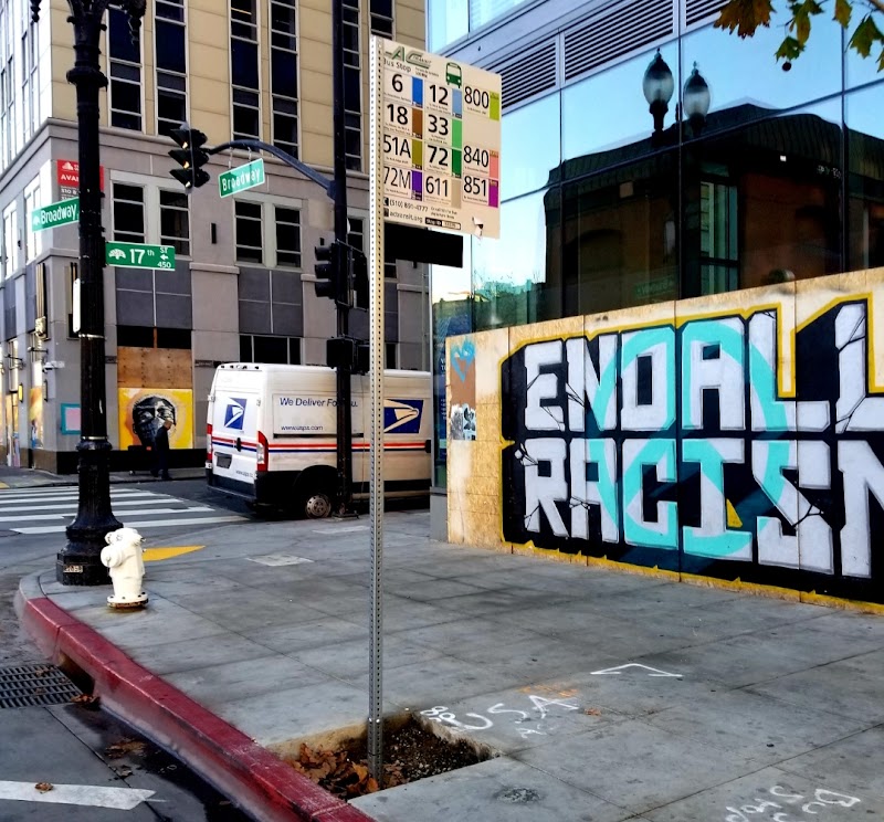 Broadway & 17th St (19th St BART Station) photo 4
