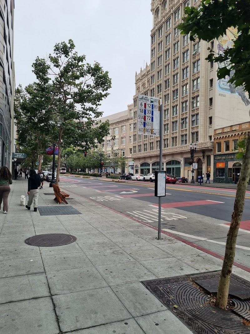 Broadway & 17th St (19th St BART Station) photo 2