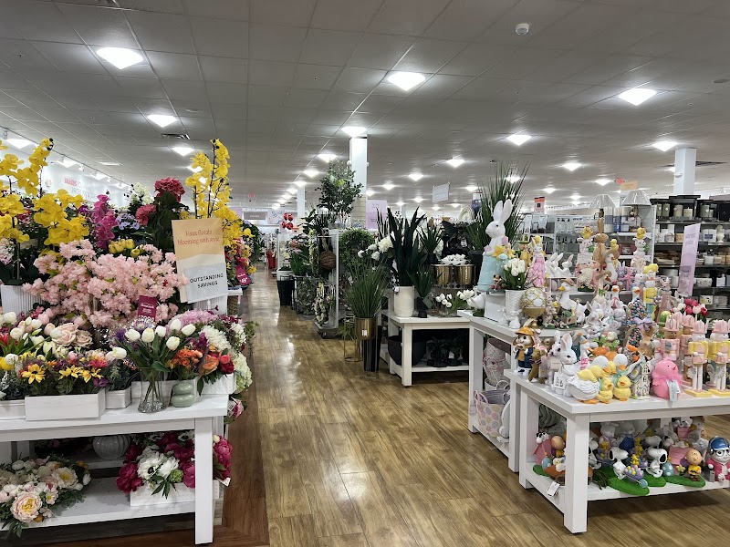 HomeGoods photo 3