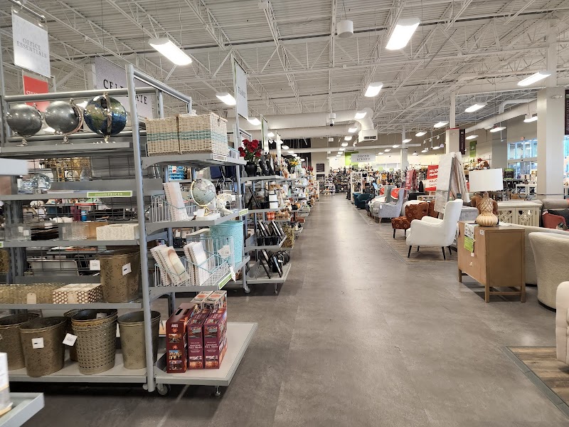 HomeGoods photo 5