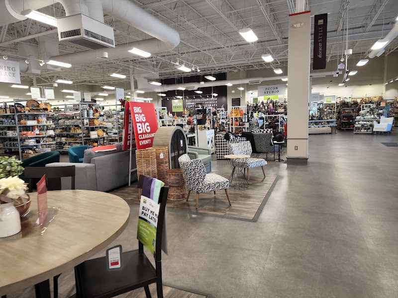 HomeGoods photo 2