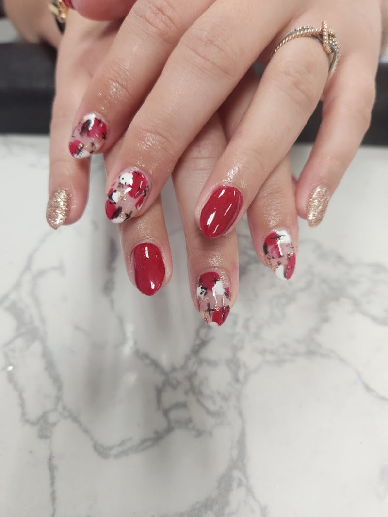 Botanique Nails and Spa photo 2