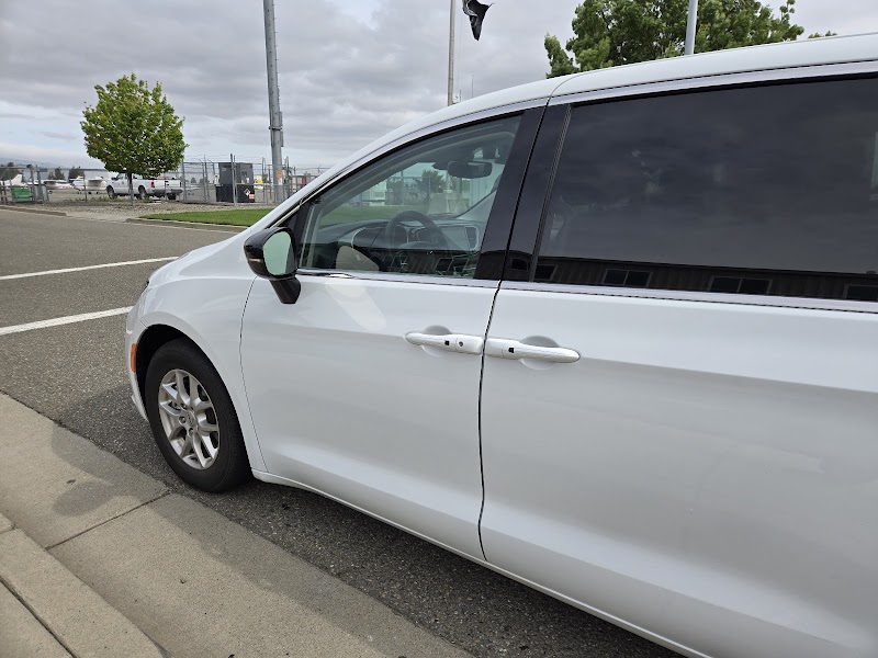 Enterprise Rent-A-Car photo 4