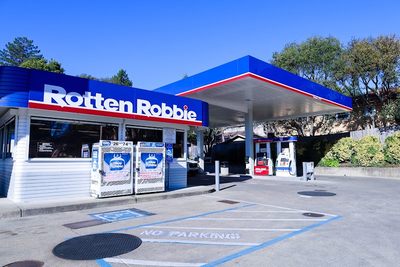 Photo of Rotten Robbie