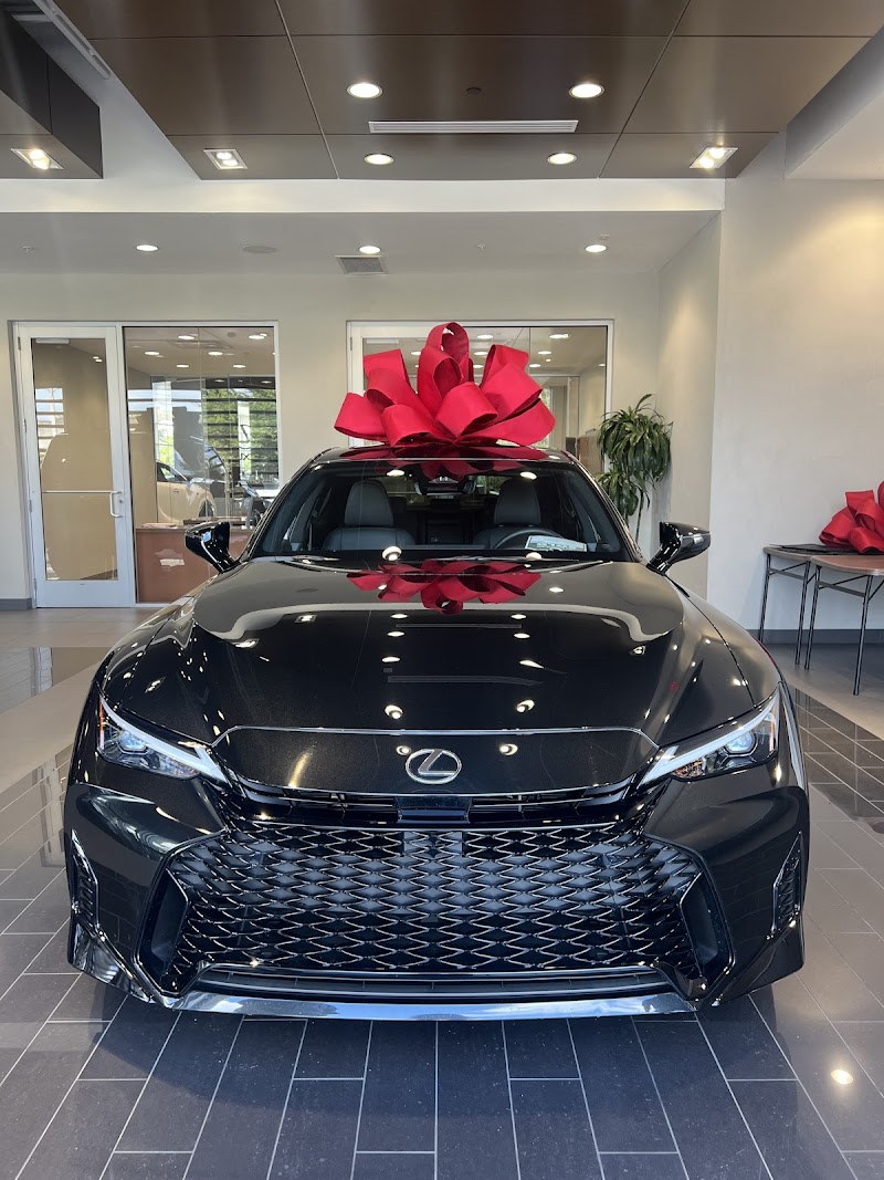 Lexus of Wesley Chapel photo 2