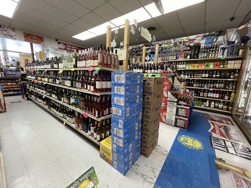 Photo of Colonial Liquors