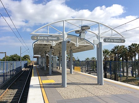 Del Amo photo 3