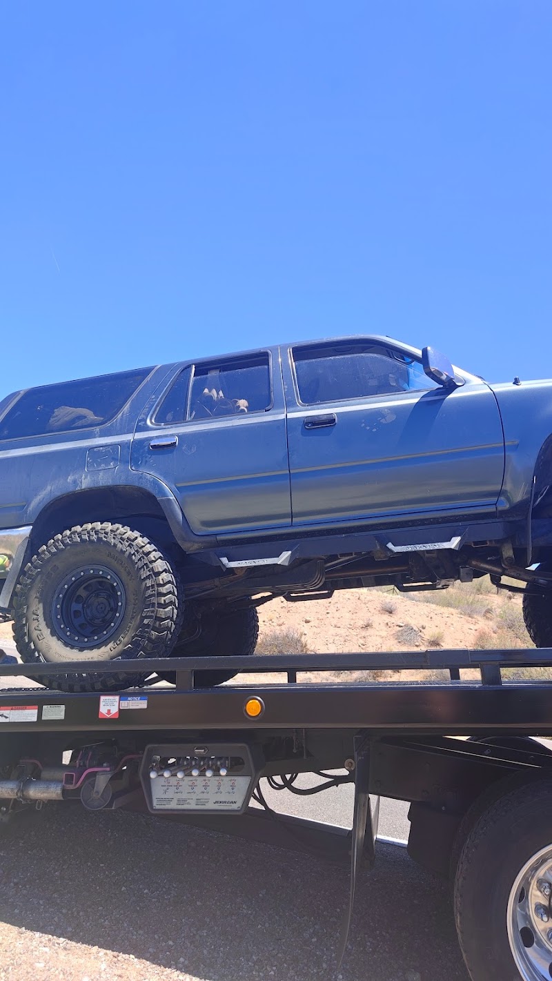 Mammoth Towing & Service photo 5