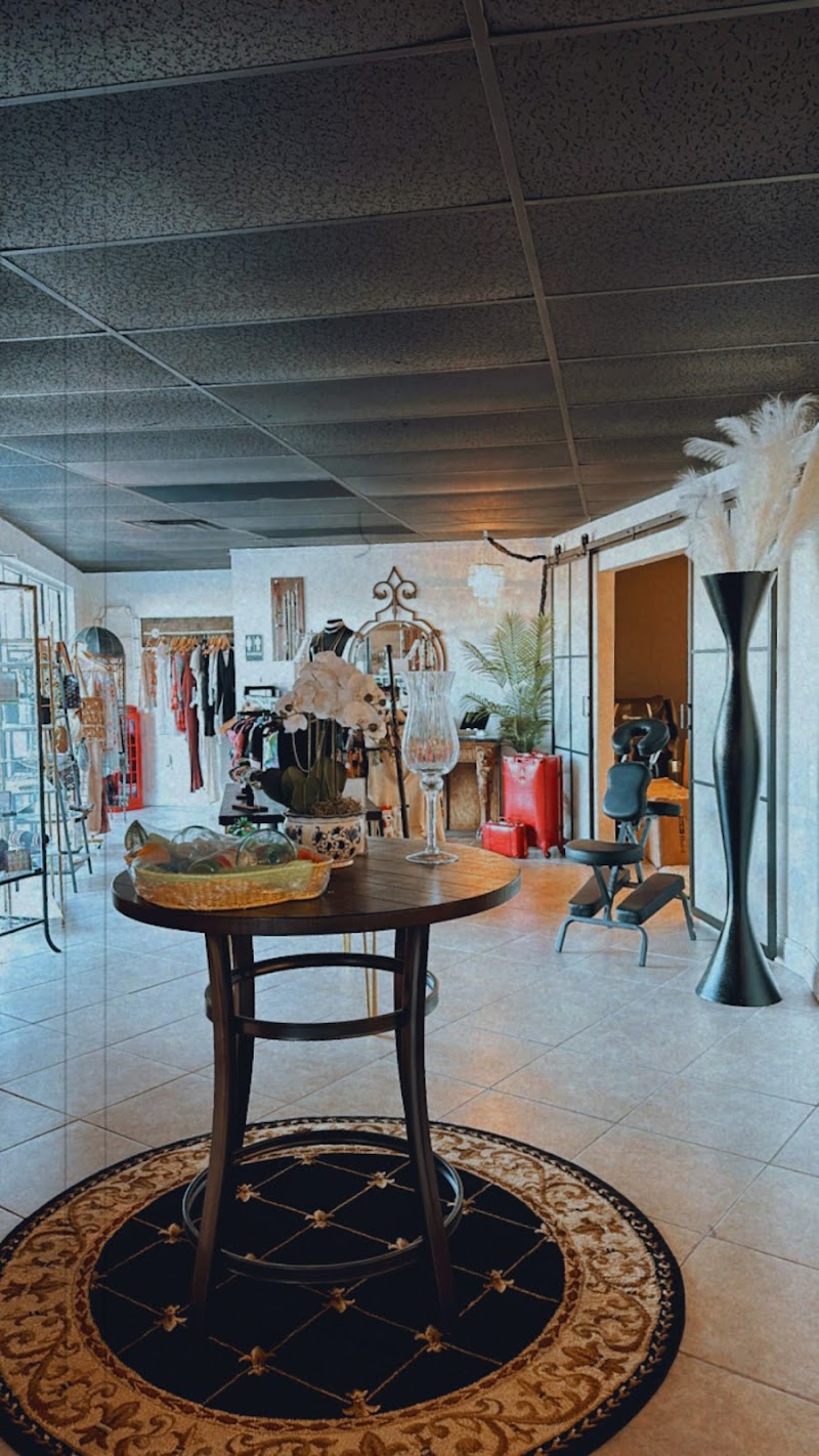 ReVive Body Lounge photo 5