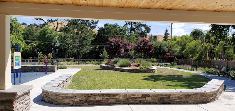 Hemme Station Park photo 5
