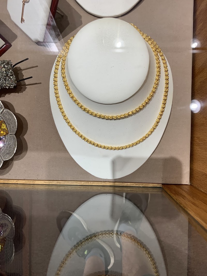 Chique Jewelry photo 5