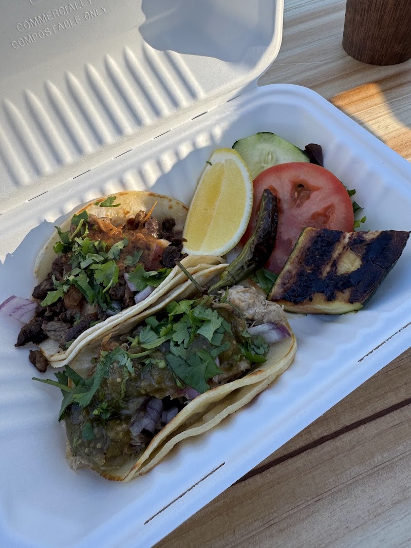 El Taco feliz (food truck) photo 3