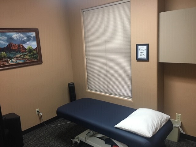 Athletico Physical Therapy - Tucson (Central) photo 4