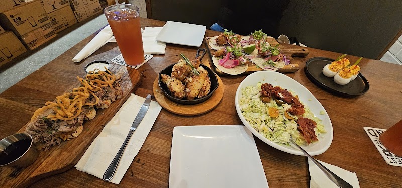 Three Bulls Tavern & Brewery photo 3
