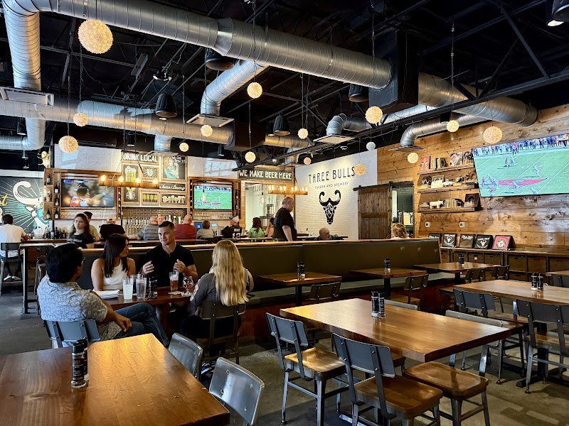 Three Bulls Tavern & Brewery photo 4