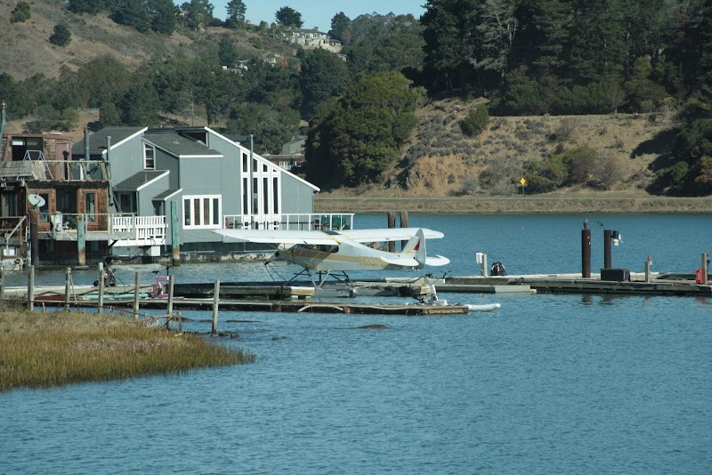 Shoreline Office Center photo 5