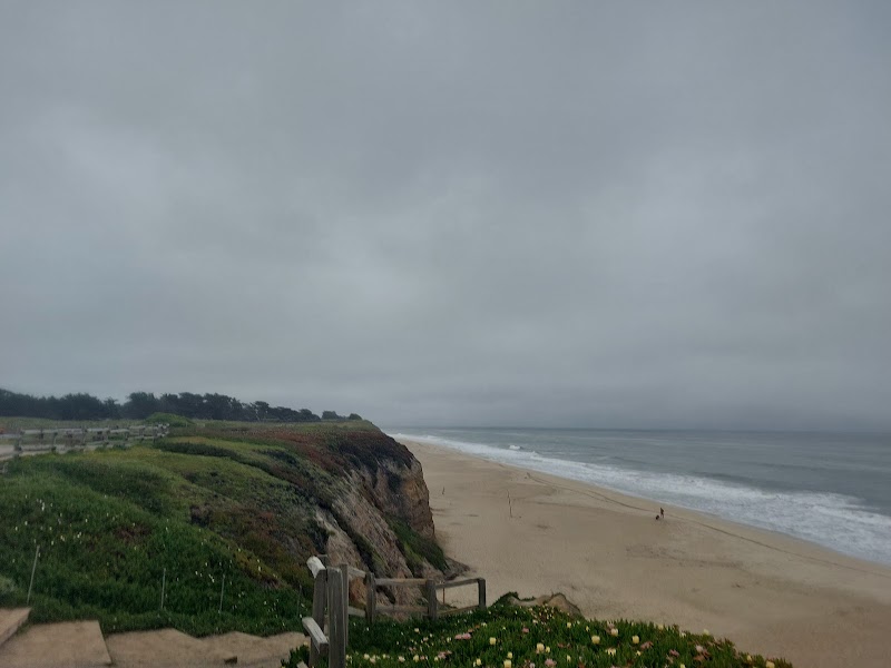 Francis Beach photo 5