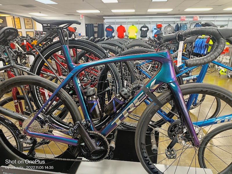 Trek Bicycle Dublin photo 3