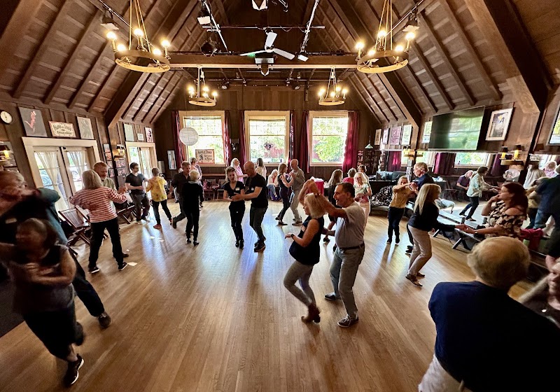 Swing Dance with Jasmine Worrell Dance photo 4