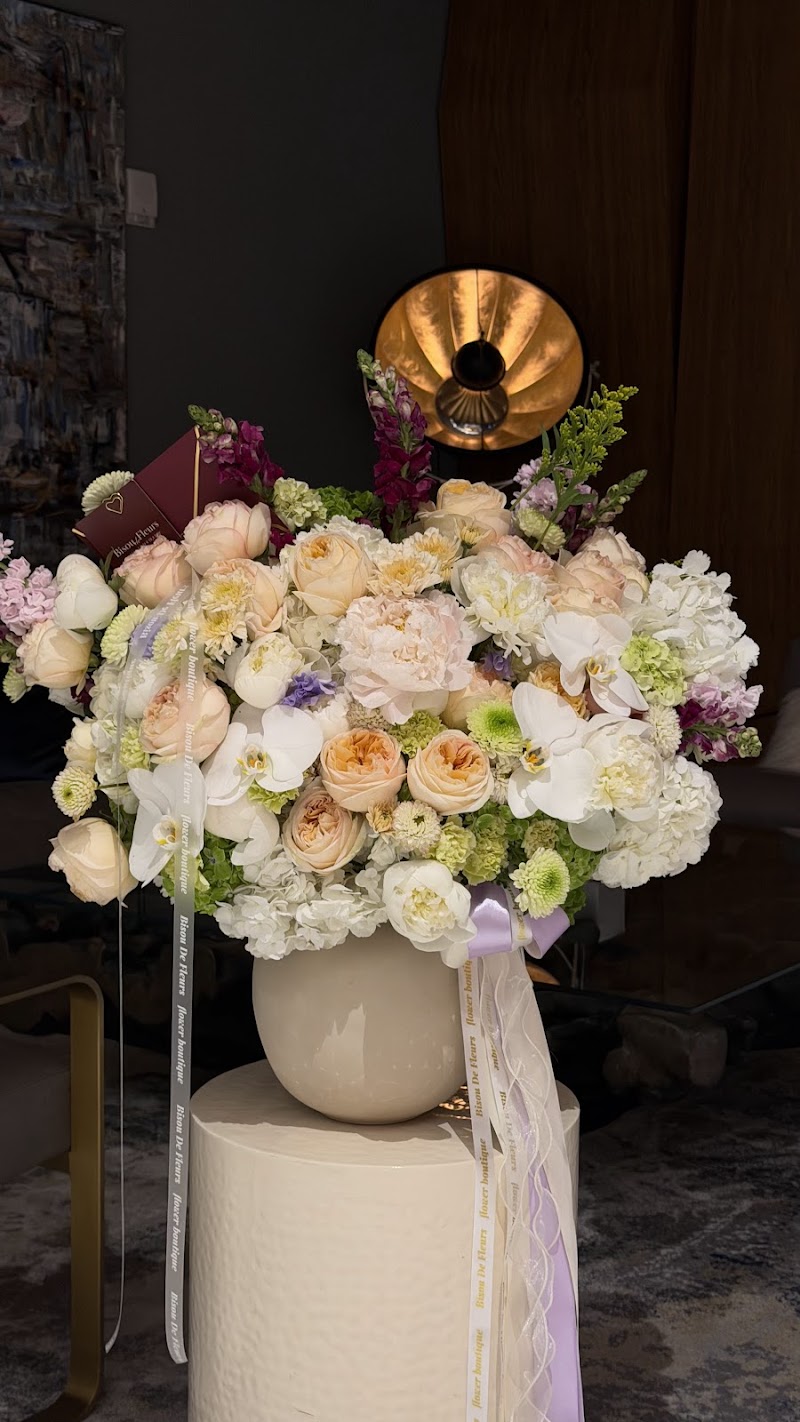 Bisou De Fleurs - Online Flower Boutique photo 4