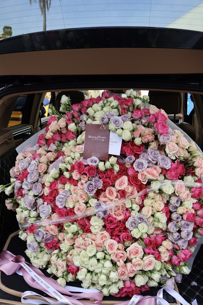 Bisou De Fleurs - Online Flower Boutique photo 3