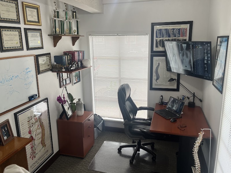 Lacerda Chiropractic Inc. photo 2