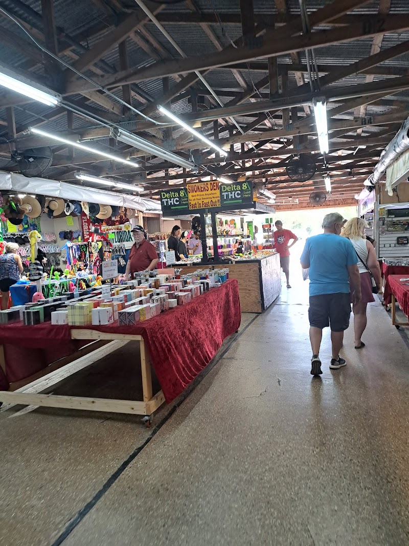 Daytona Flea & Farmers Market photo 3