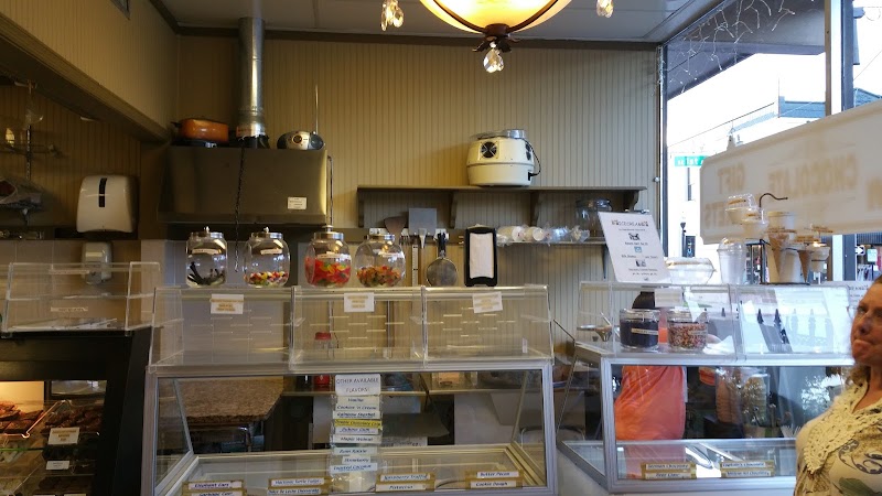 Ocala's Chocolates & Confections photo 3