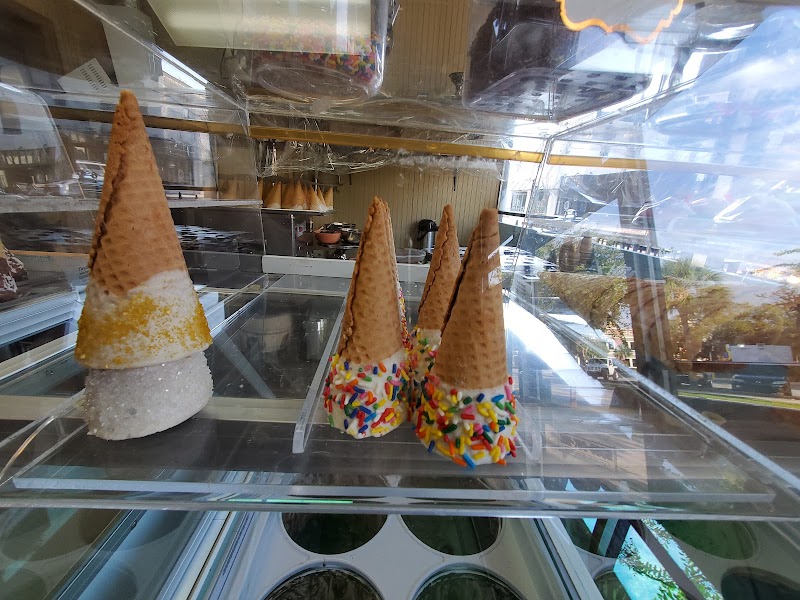 Ocala's Chocolates & Confections photo 4