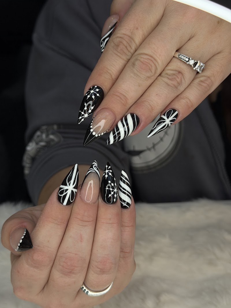 Bay Colony Nail Spa - Webster photo 2