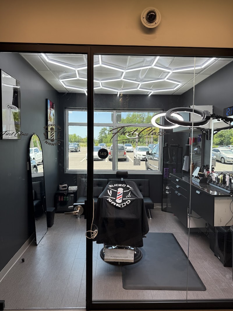 First Class Barber Studio photo 2