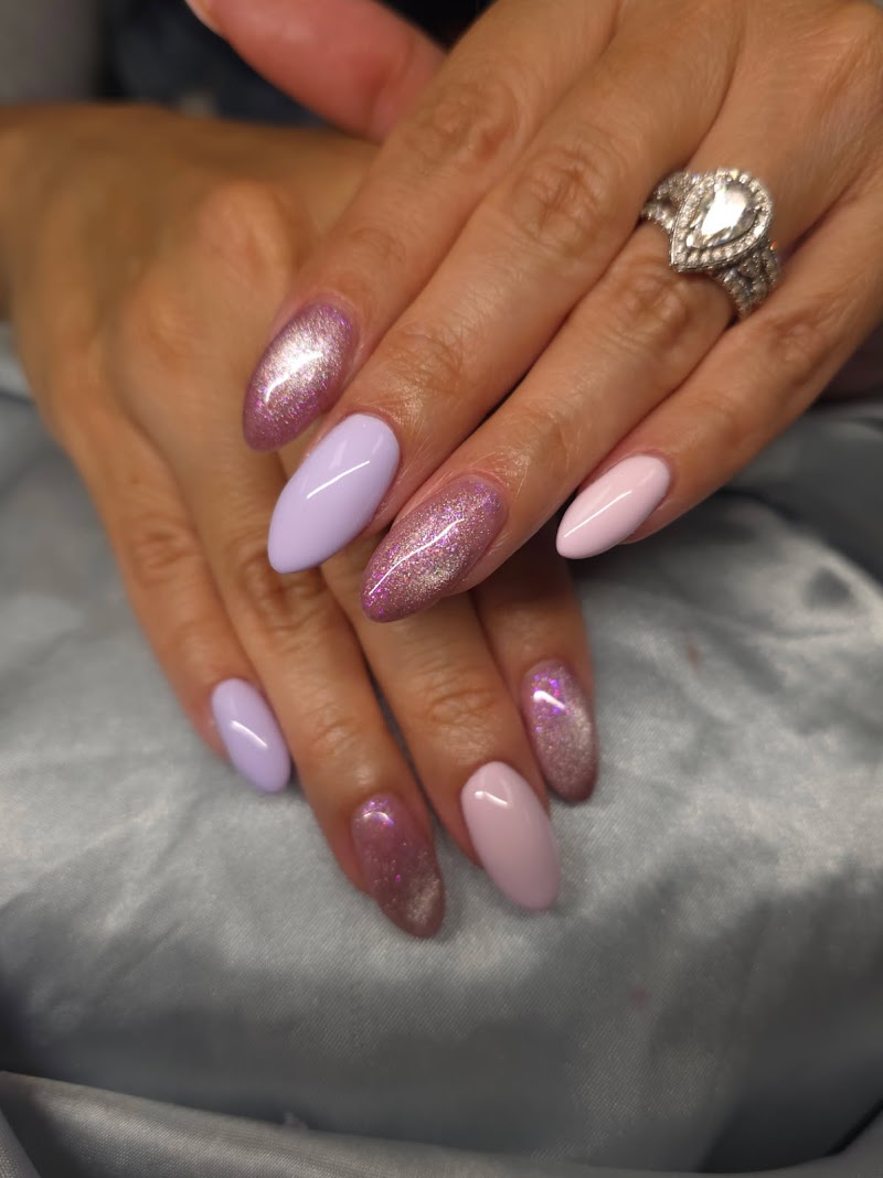 Photo of Foil & Tone
