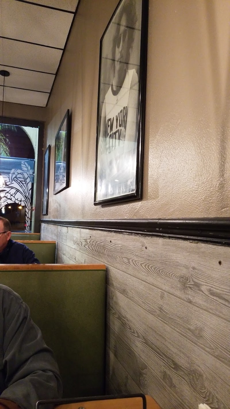 Gino's New York Style Pizzeria photo 5
