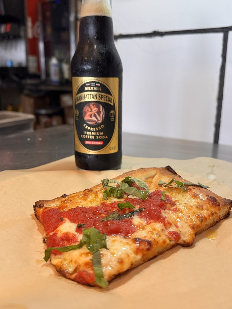 Gino's New York Style Pizzeria photo 3