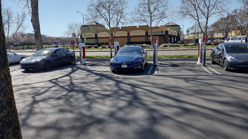 Photo of Tesla Supercharger