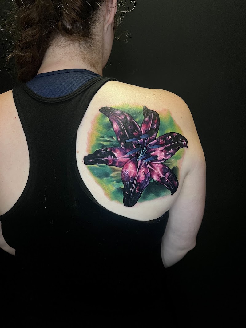 Next Wave Tattoos and Piercings photo 4