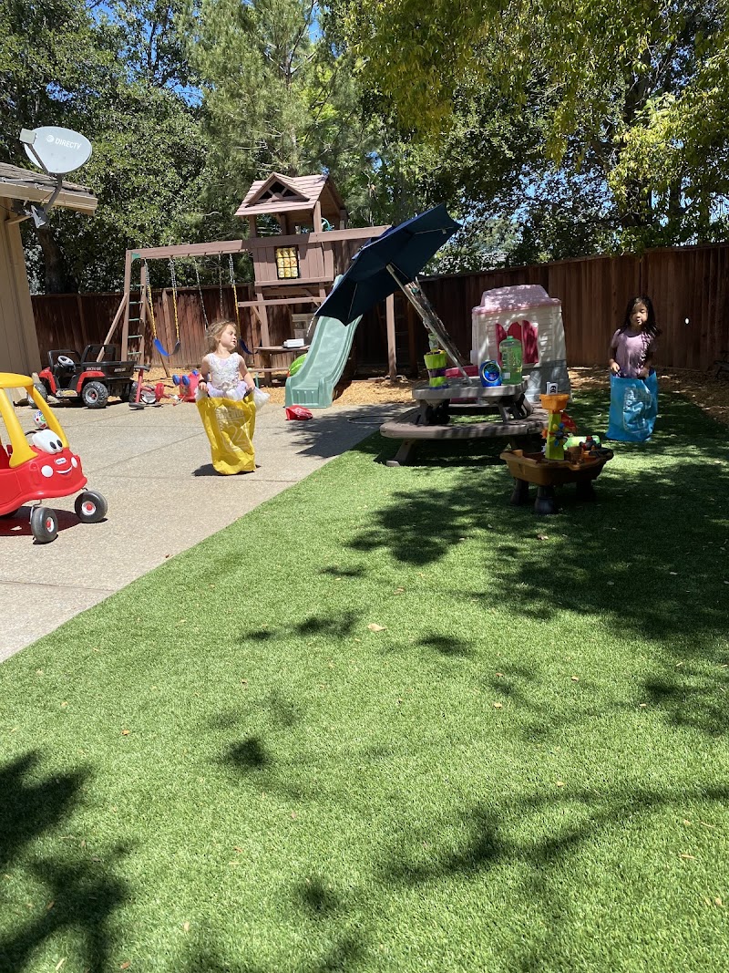 Sarely's Kids Club photo 4