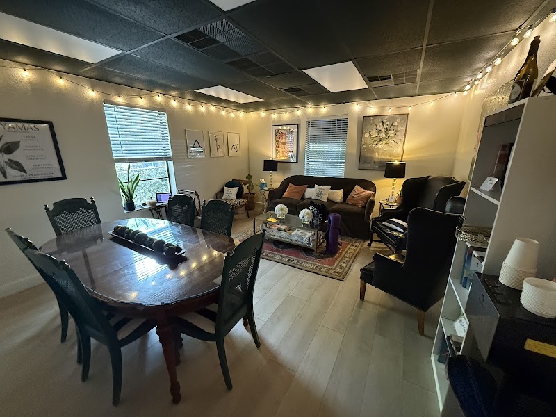 Moon Drop Yoga Studio photo 2