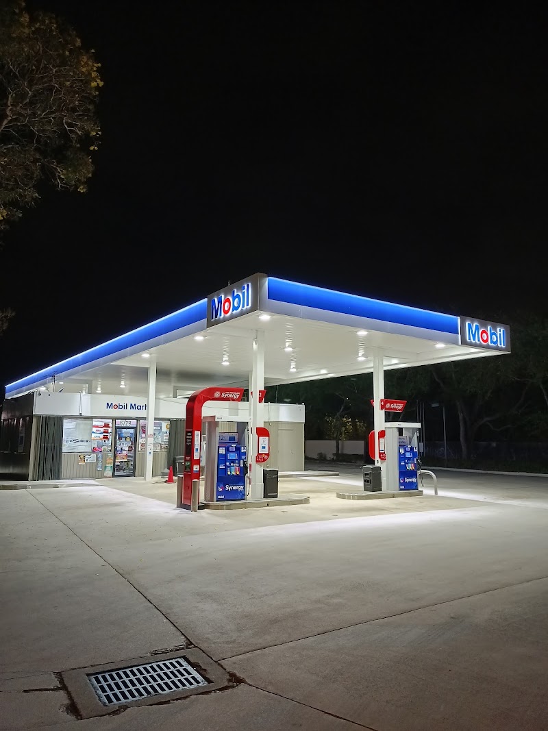 Photo of Mobil