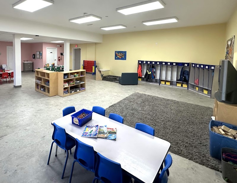 Yoly home daycare photo 5