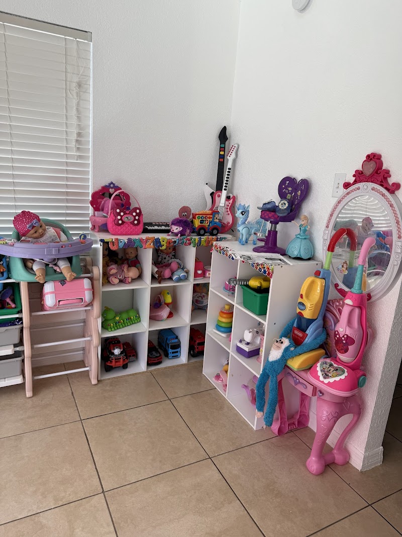 Yoly home daycare photo 4