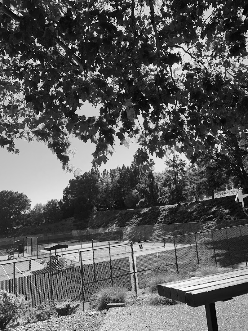 Orindawoods Tennis Club photo 2