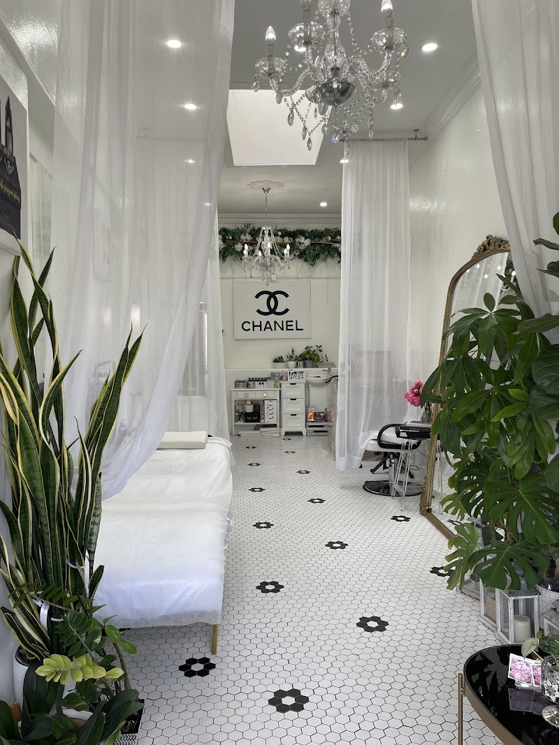 Co0kies Beaute Bar photo 2