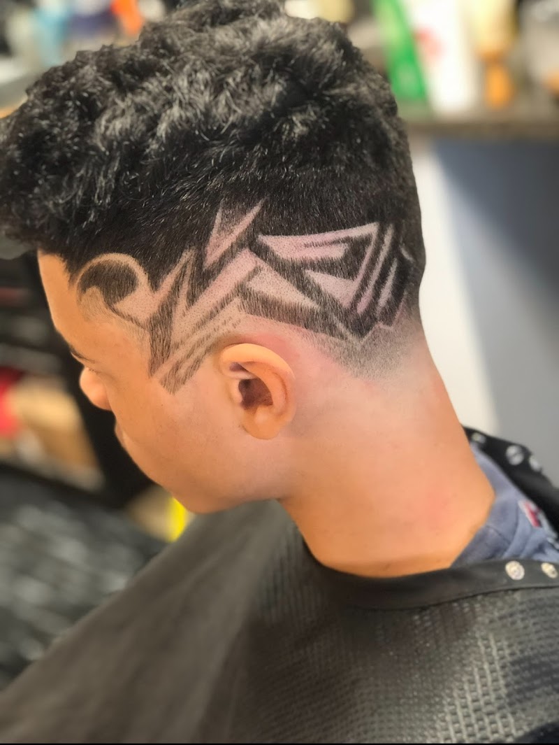 Famous Fades Barbershop photo 3