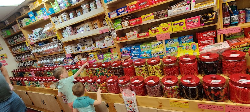 The Candy Cottage and Gifts photo 4